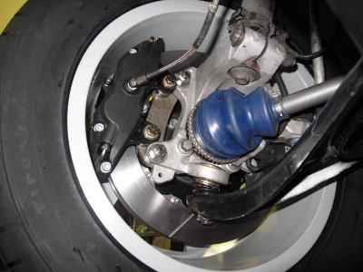 SHO NUT 13 25x1 1 96 99 Brakes inside