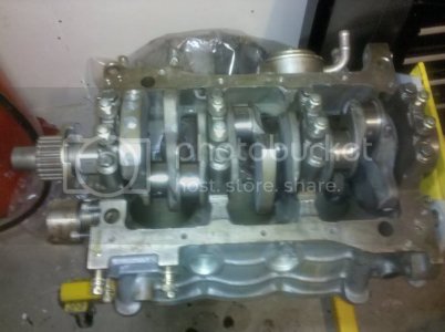 Crankshaftinstalled Crankshaftinstalled
