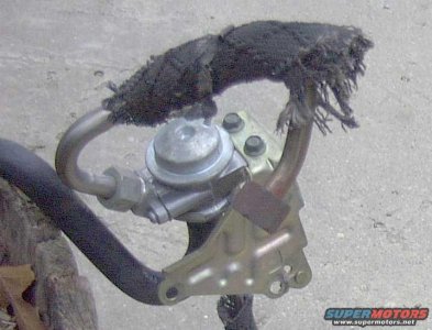 Sai diverter valve and bracket