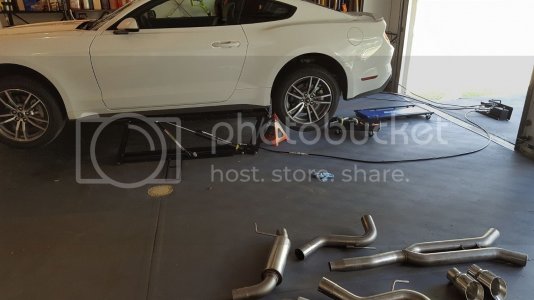 Mustang20exhaust20install